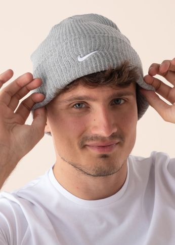 Nike žieminė kepurė