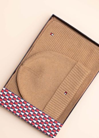 Tommy Hilfiger žieminės kepurės ir šaliko komplektas Essential